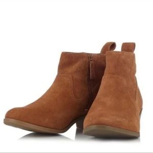 Vionic Brown Suede Vera Booties Size 7.5